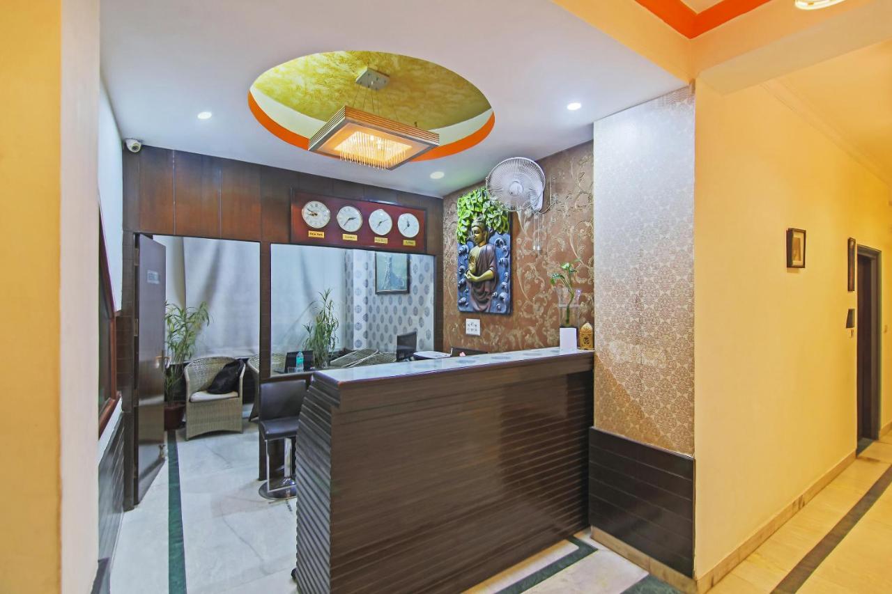 Capital O Tipsyy Near Aravali Biodiversity Park Gurgaon Exterior photo